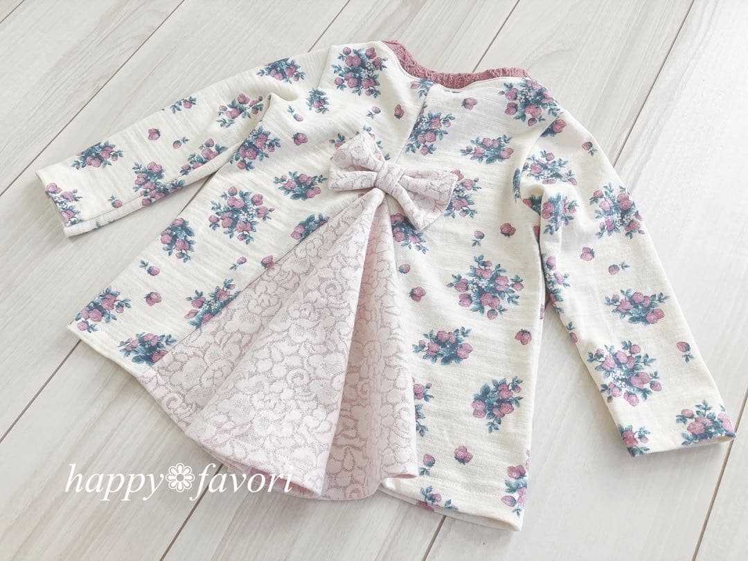 ❁後ろ下がりフレアティ いちごちゃん(ピンク)×レース 90size